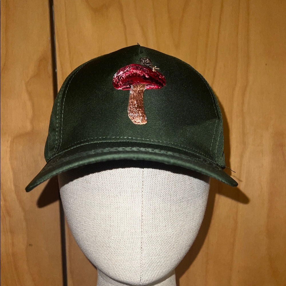 Mushroom hat